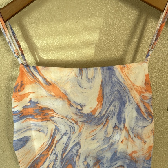 Patterned Bodycon Dress - Picture 2 of 4